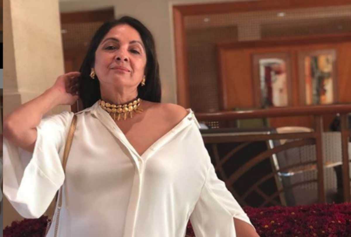 Neena Gupta Share Photo Husband Giving Head Massage During Self Quarantine Time