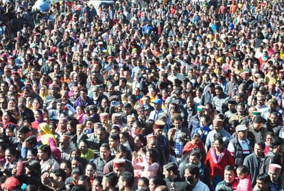 lord raghunath rath yatra holi utsav in kullu in himachal pradesh