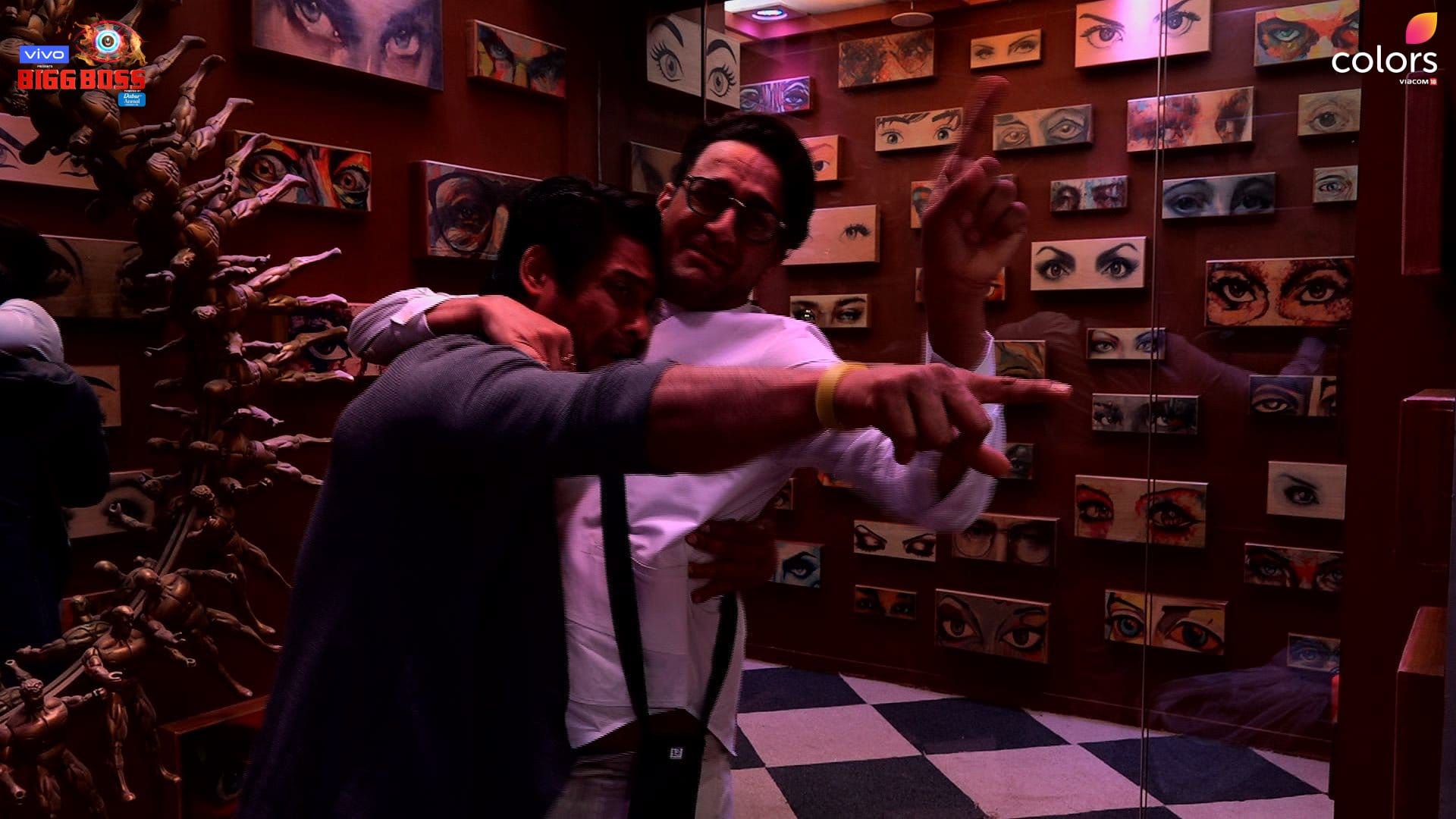 Vikas Gupta delete Instagram post after Celebrating His Birthday
