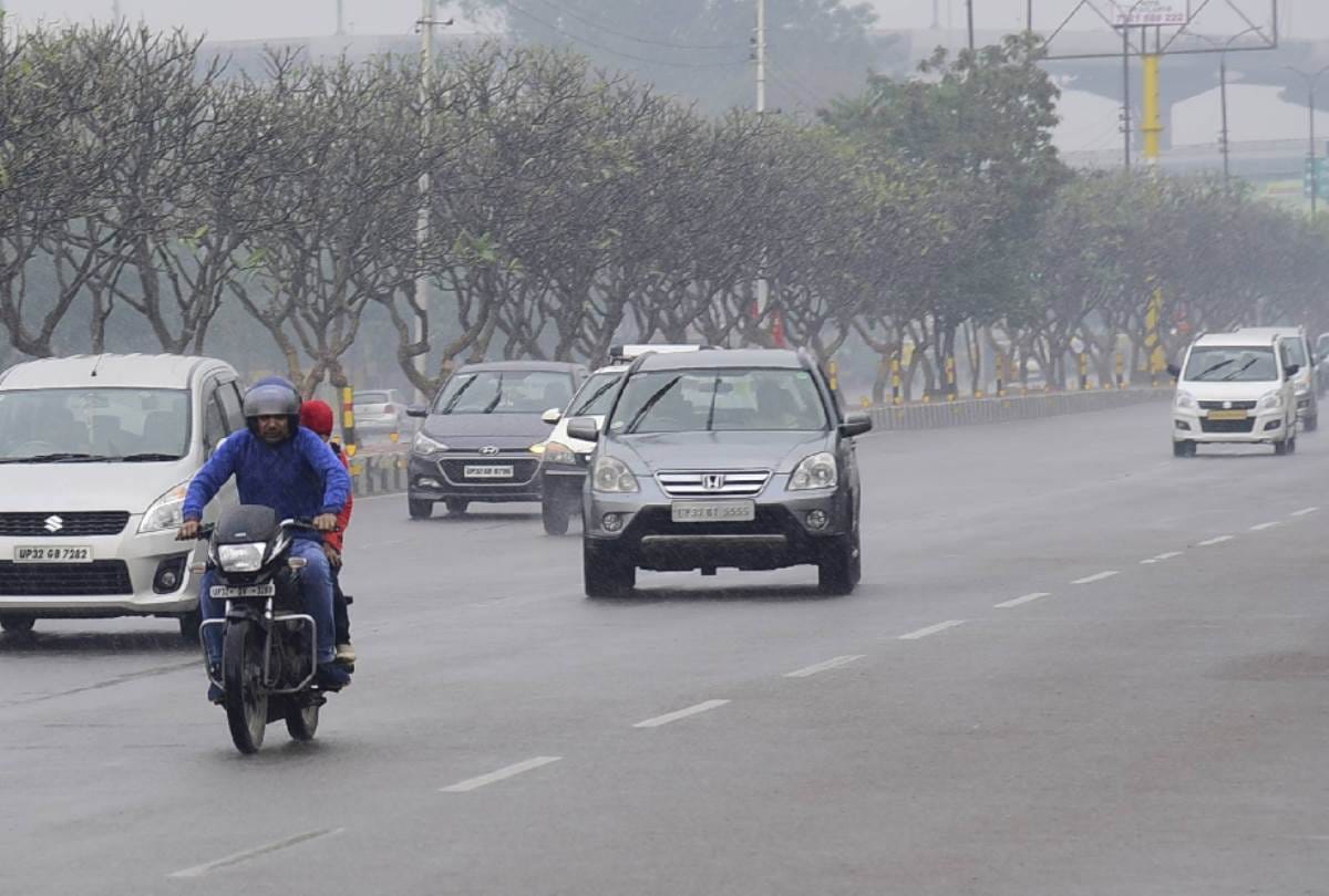 rain in lucknow, maximum temperature recorded 24.4 degree celsius