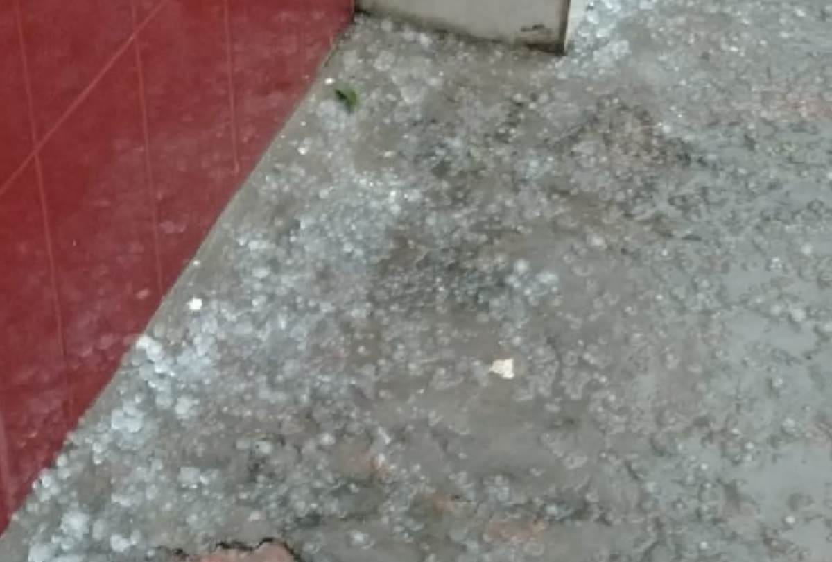 rain in lucknow, maximum temperature recorded 24.4 degree celsius