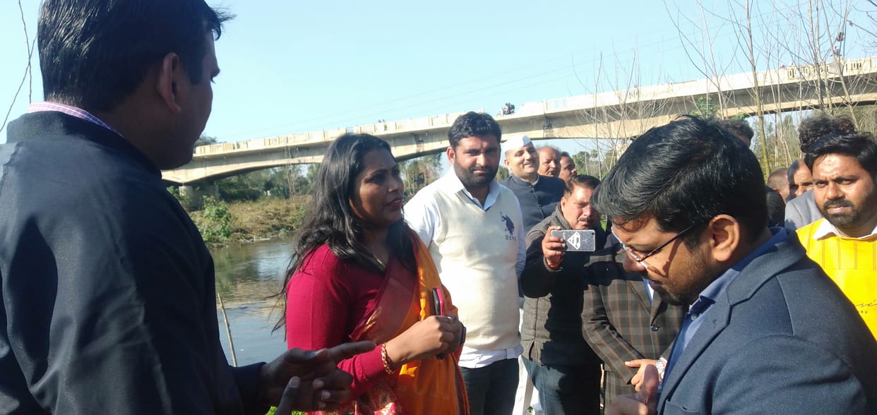 District Magistrate inspected Kali River