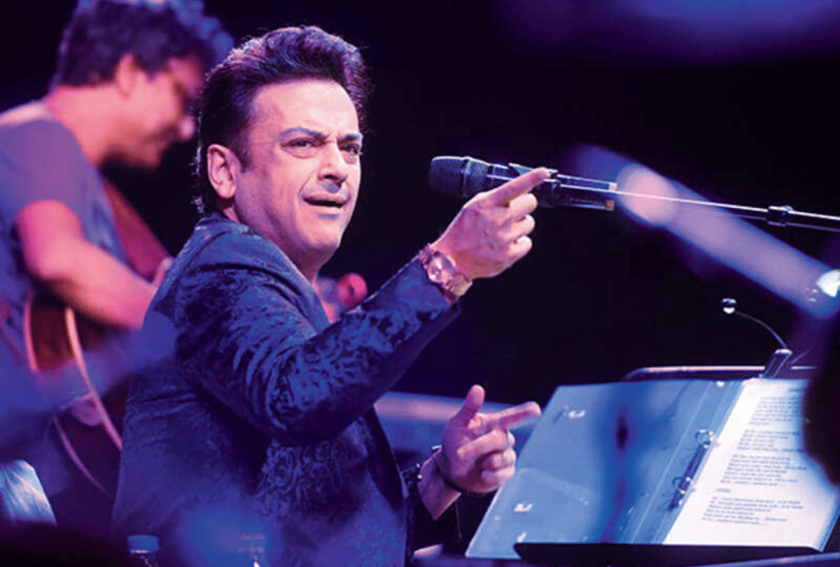 Adnan Sami asks What has my father got to do with my Padma Shri