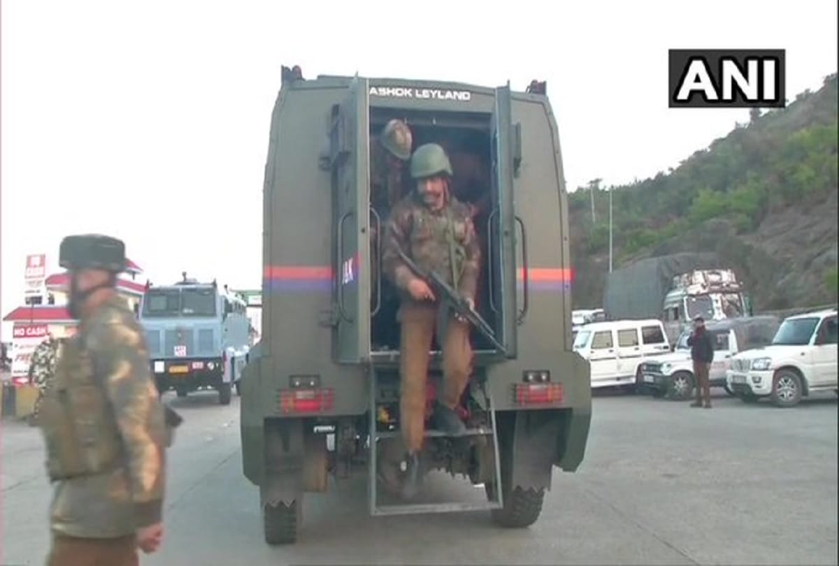 encounter between terrorists and security forces in Bann toll plaza on Jammu-Srinagar highway