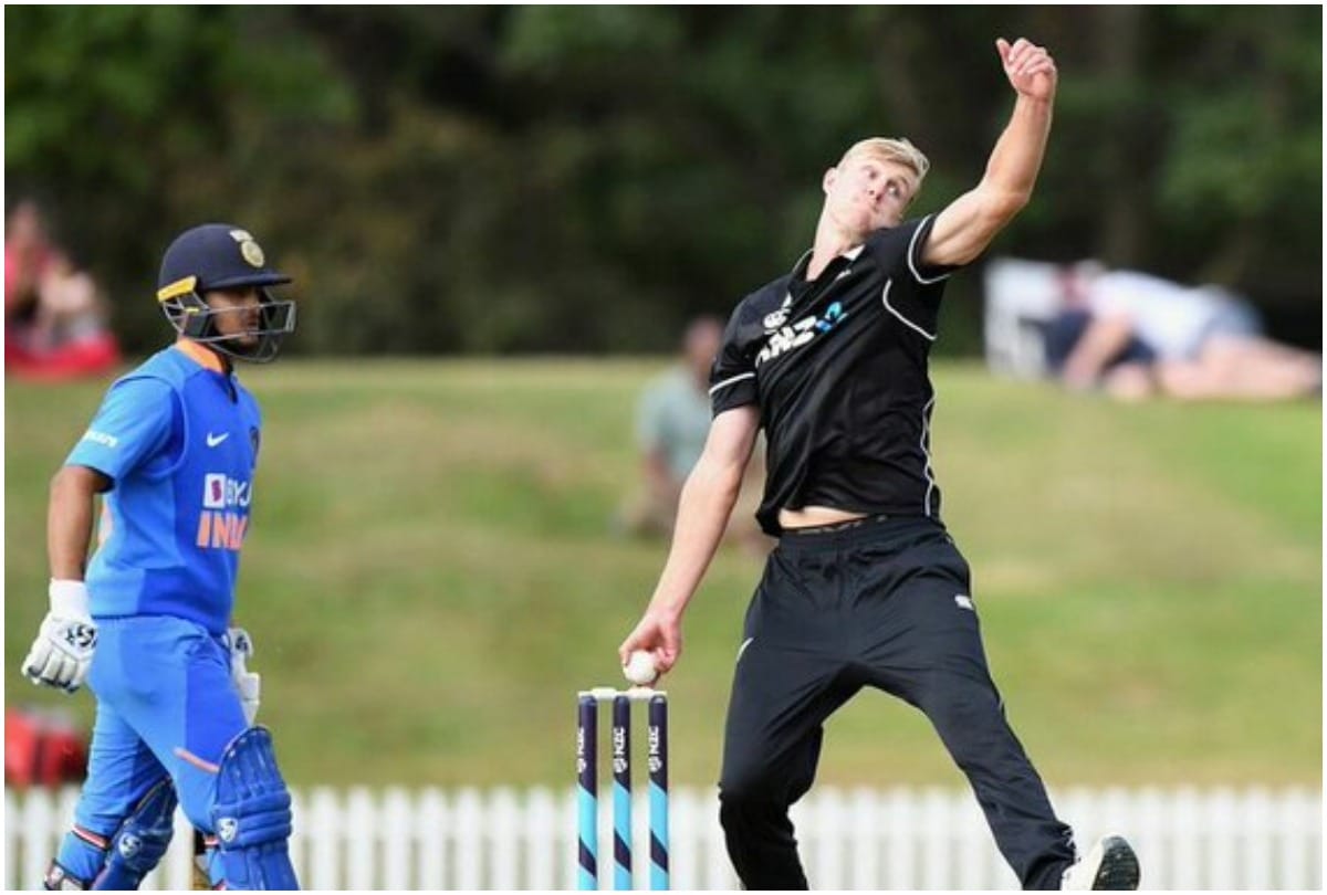 Who Is Kyle Jamieson New Zealand Fast Bowler Included For Odi Series Against India