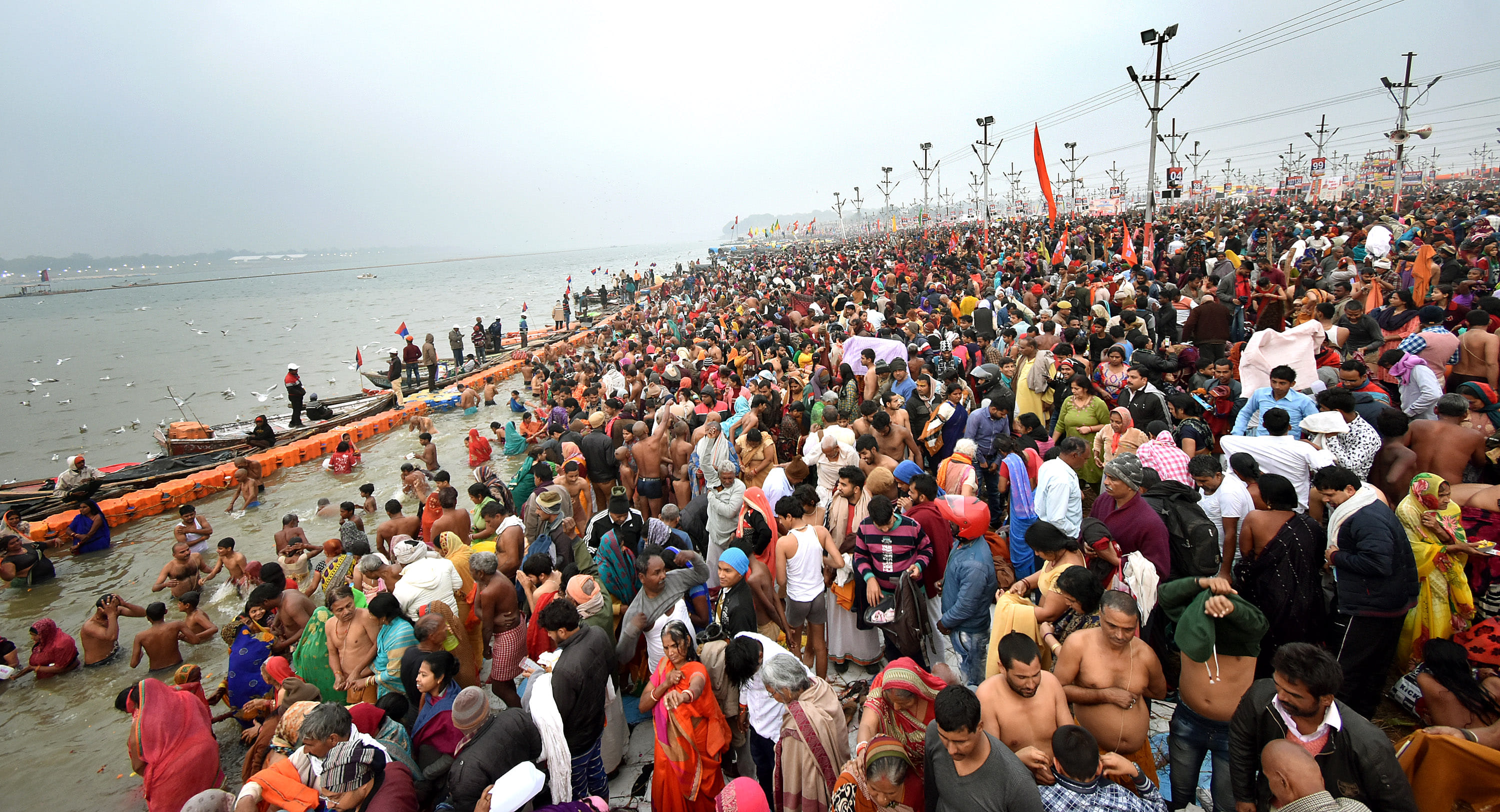 Millions of devotees took a dip in Sangam on Vasant