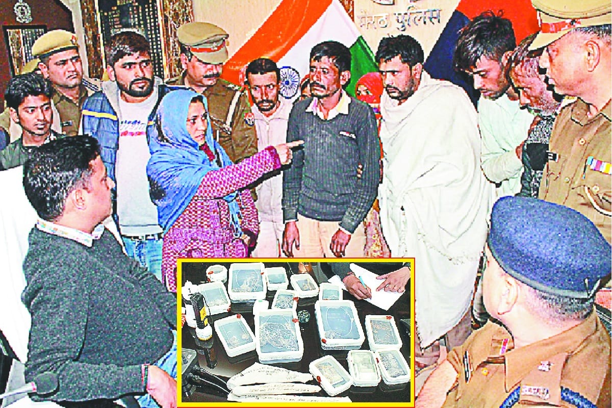Police has arrested nine accused including women after loot case revealing at Meerut