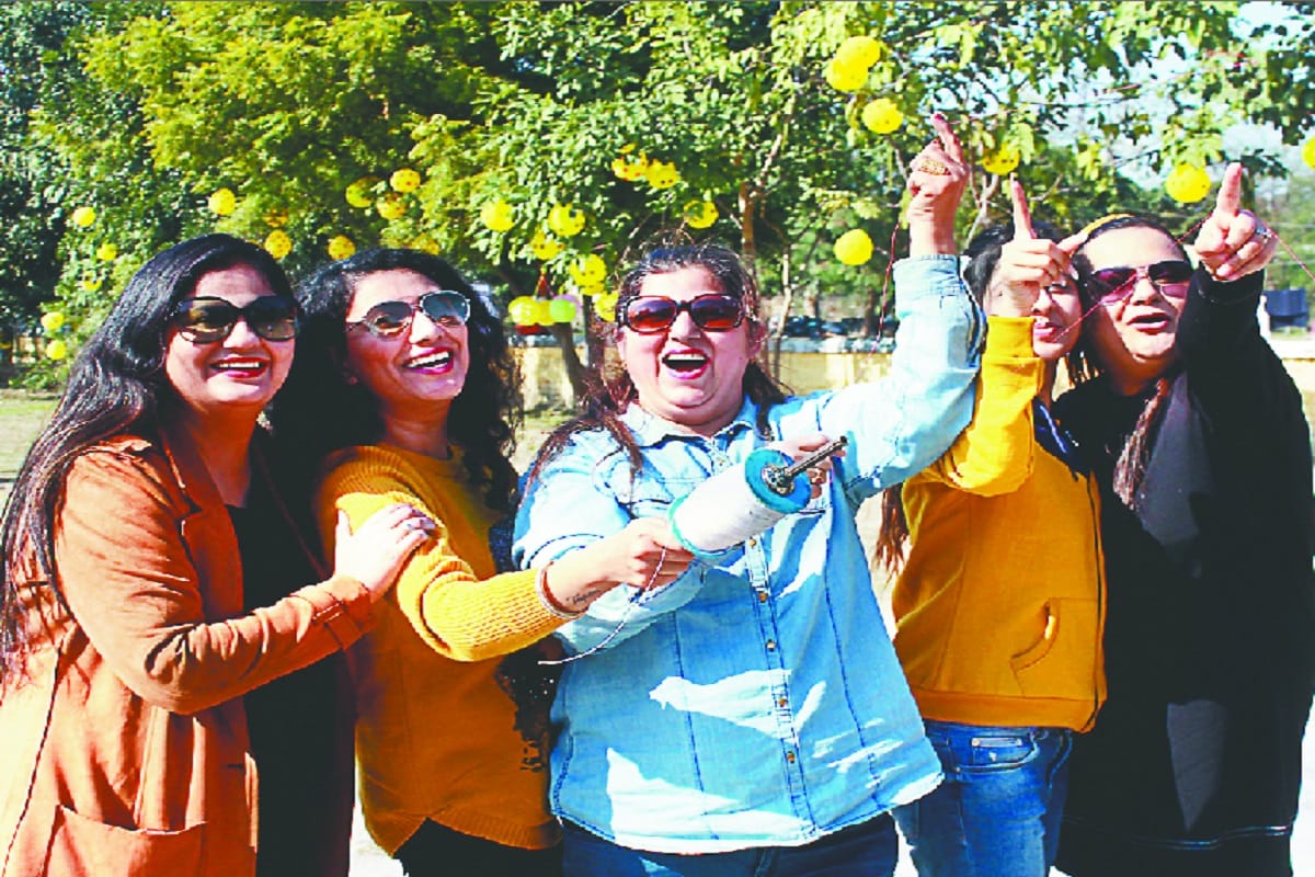 Basant Panchami 2020, People of Meerut flew kites on Vasant Panchami
