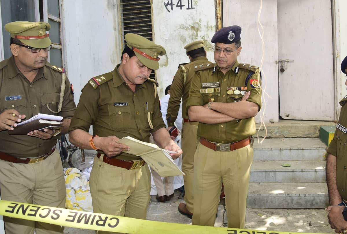 Driver died after falling from CSI tower in Lucknow.