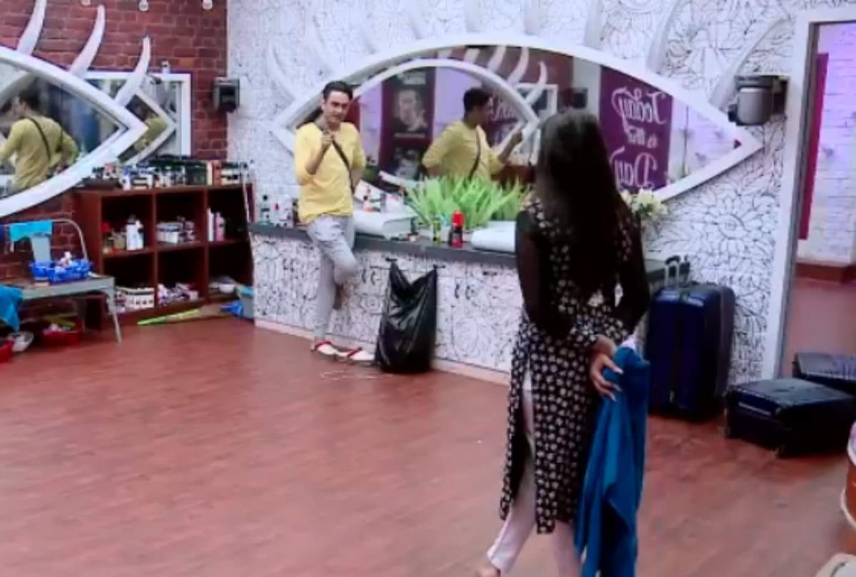 Bigg Boss 13 Himanshi Khurana says Rashami Desai Asim Riaz is filmy while expressing his feelings