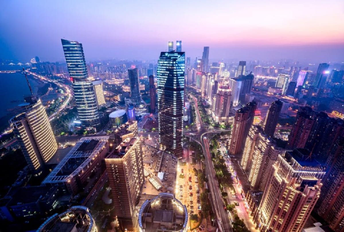 High speed of urbanization, India needs a Chicago every year