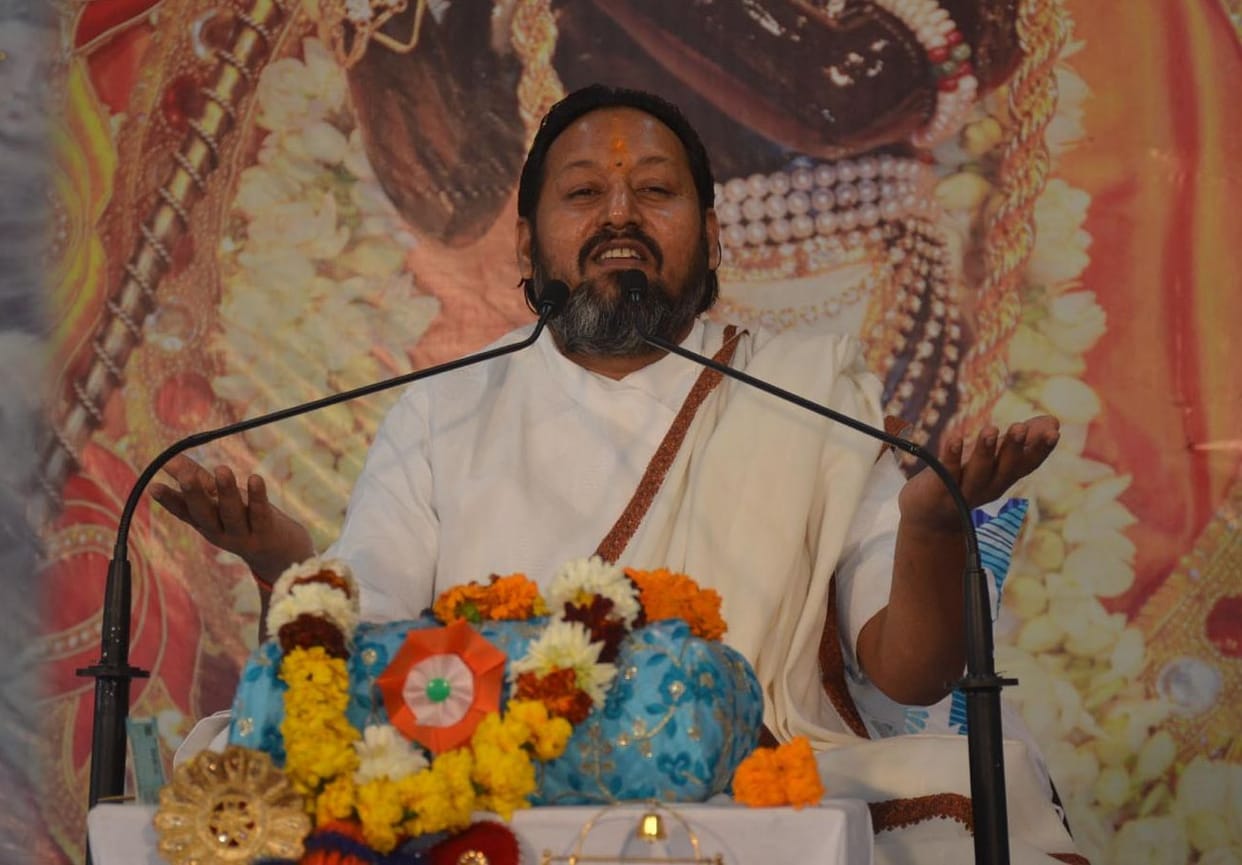 Swami Hanuman Maharaj in Shukatirtha