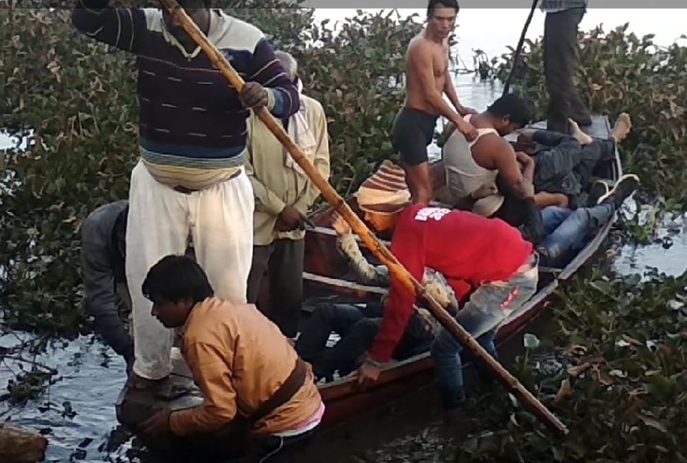 three youths died after drowning in pond in ambedkar nagar