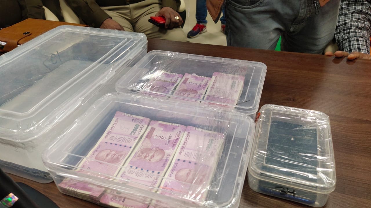 fake irtc tatkal ticket masterming hamid ashraf e ticket racket busted, see all crime inside detail