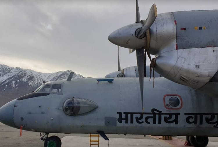 Indian Air Force: AN-32 aircraft arrives at Leh with biojet fuel