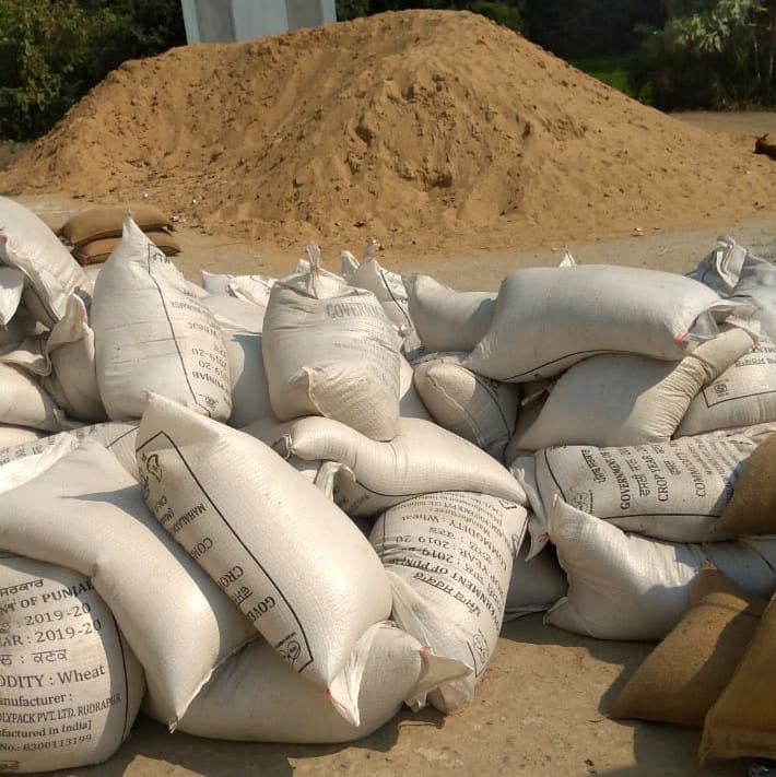 One arrested for stealing wheat from goods train
