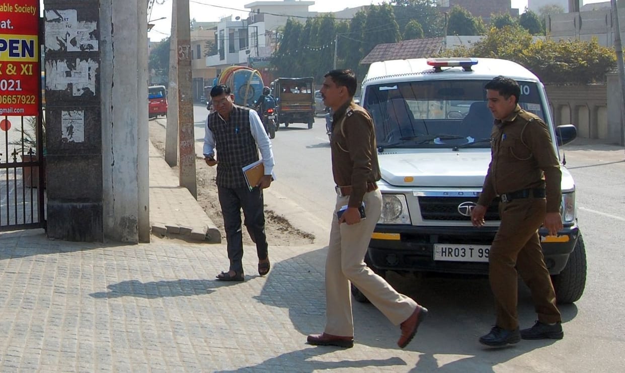 two teachers accused the principal of molesting