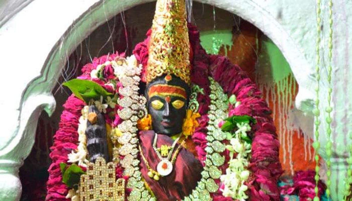 Ma vishalakshi mandir famous historioc kashi vishwanath varanasi