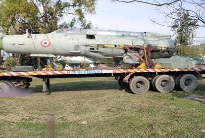 MIG 21 Crash Know Story of Mig 21 JET why  Indian Air Force is using 60 Year Old plane News in Hindi