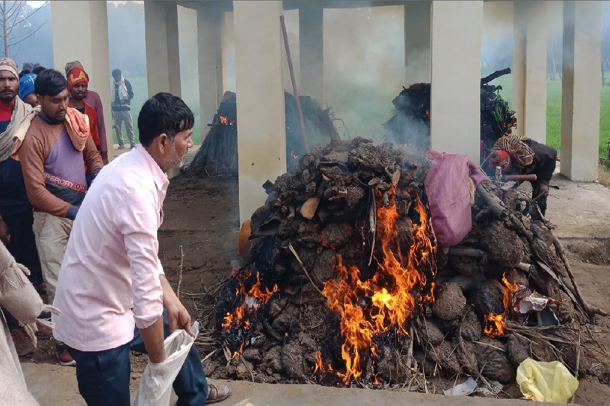 Three women was funeral in Shamli district of Uttar Pradesh