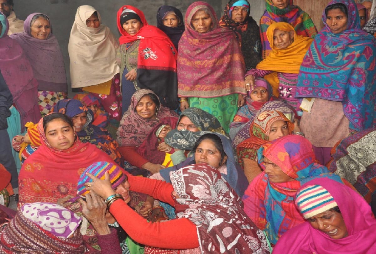 Three women was funeral in Shamli district of Uttar Pradesh