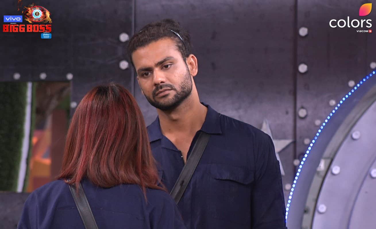 Asim Riaz shares what happens when he fights with Himanshi Vishal Aditya Singh commented on it