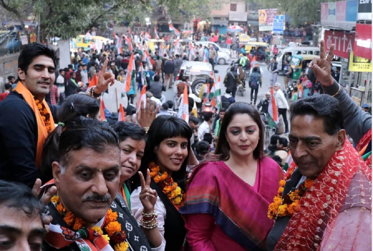 Birthday special Nagma Ex Bollywood Actress now become a politician
