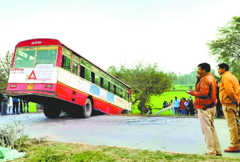Road Accident in Rajasthan uncontrolled private bus overturns people killed and injured