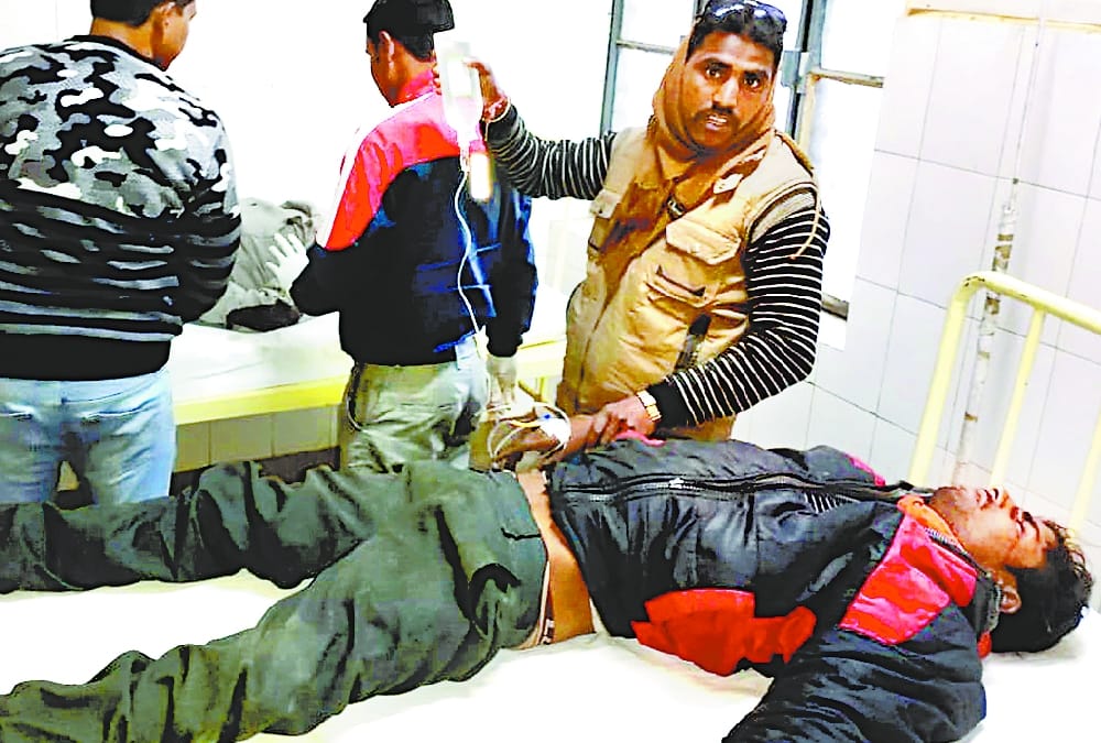 Bus and pickup accident in ayodhya.