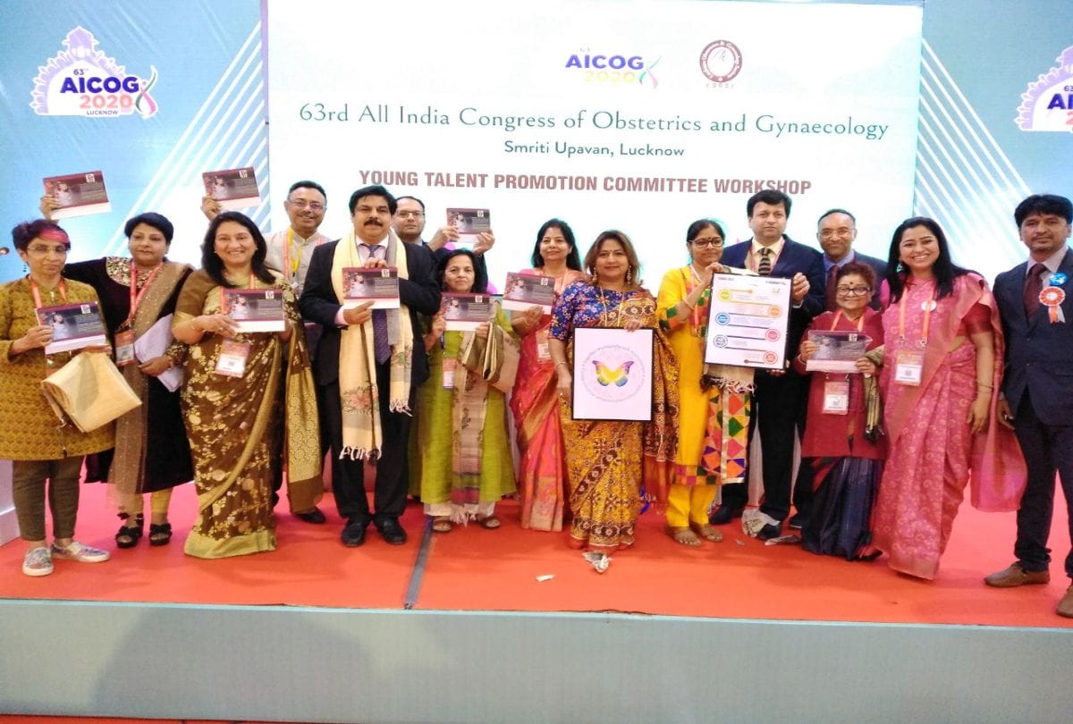 doctors of agra honored for best work of save girl child