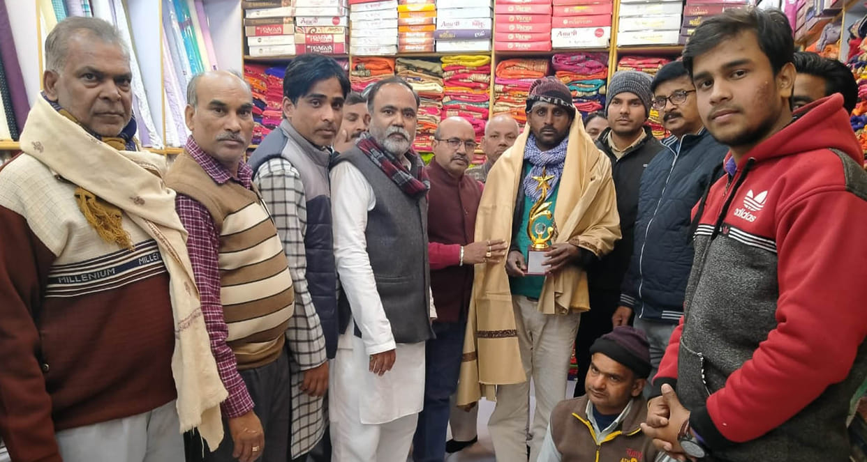 traders honoured brave youth