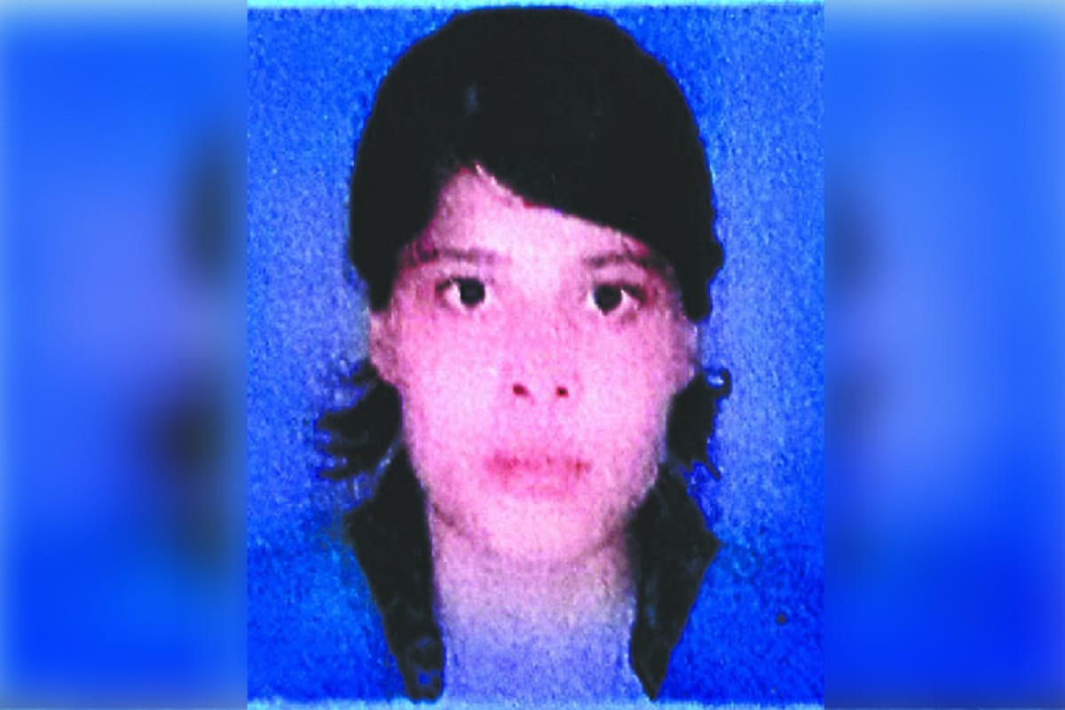 Female constable died after falling from a moving train