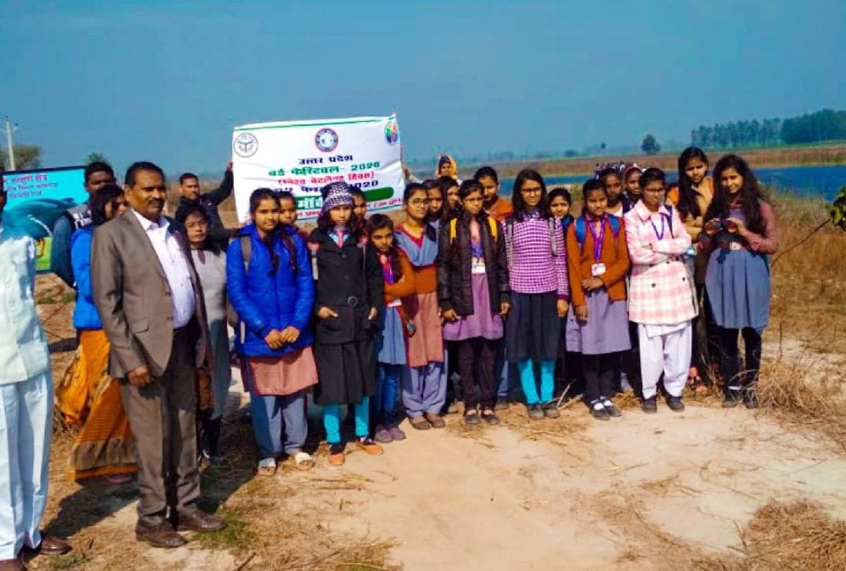 World Wetlands Day exotic birds reached at dariyavganj Lake kasganj