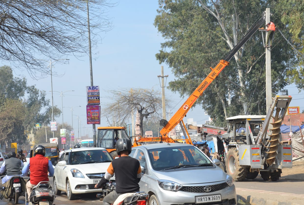 road jam, electricity wire, changing