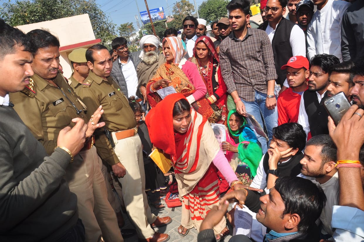 protest for accused arresting
