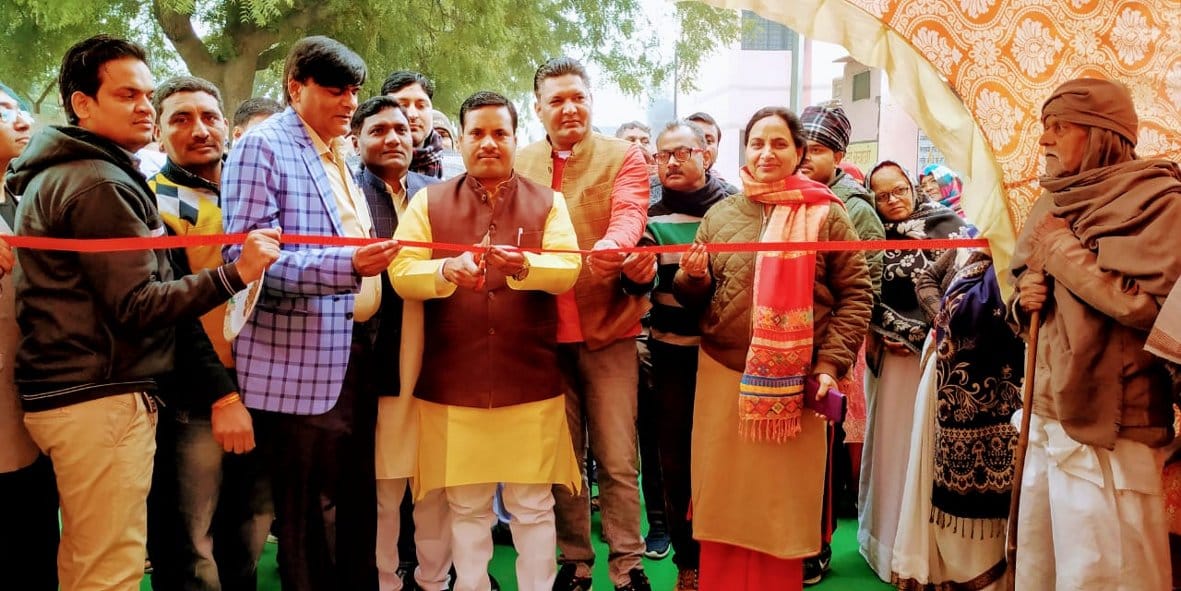 Crowd of patients gathered in Chief Minister Health Health Fair