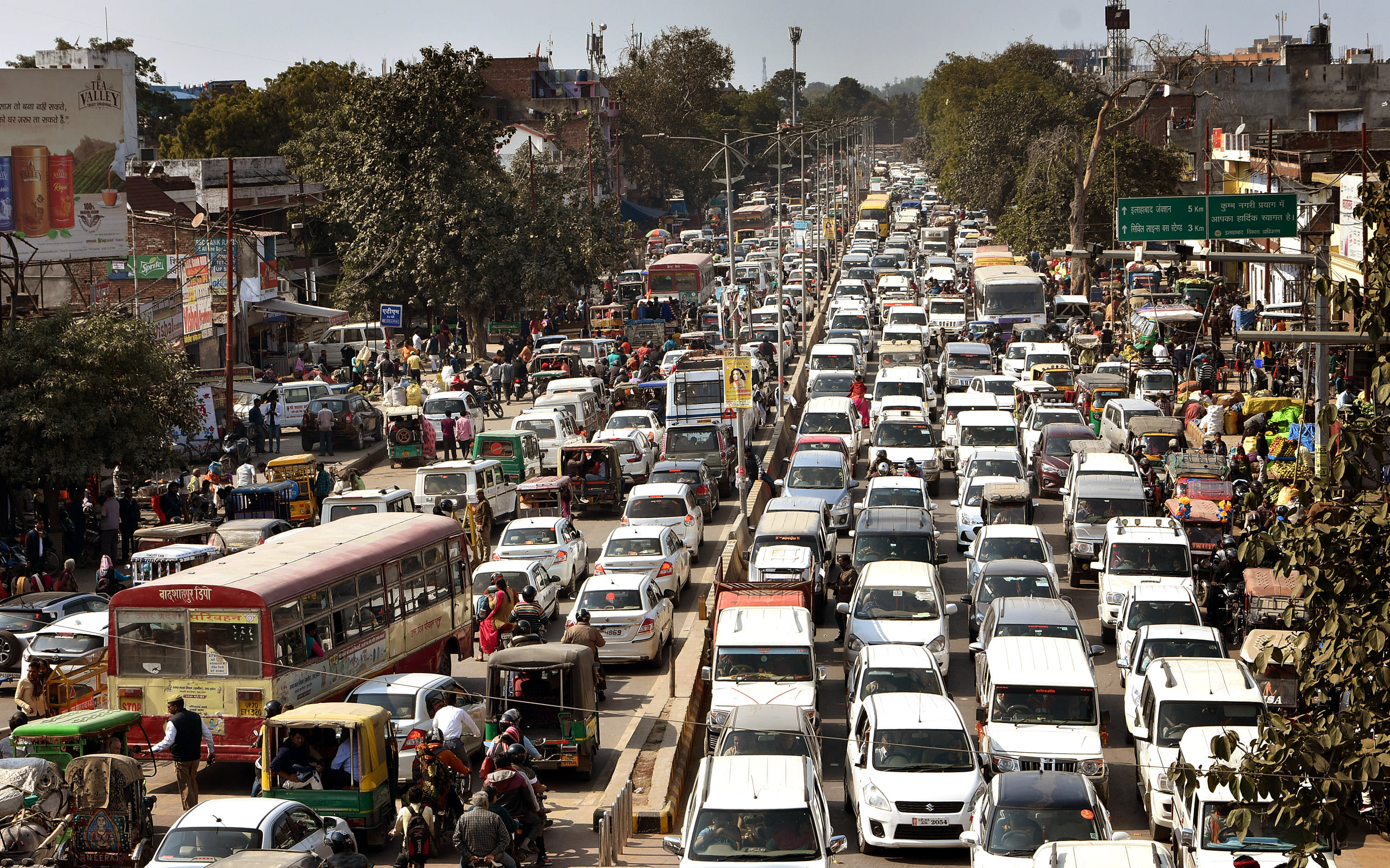 Heavy jam on roads from Sangam to CMP College