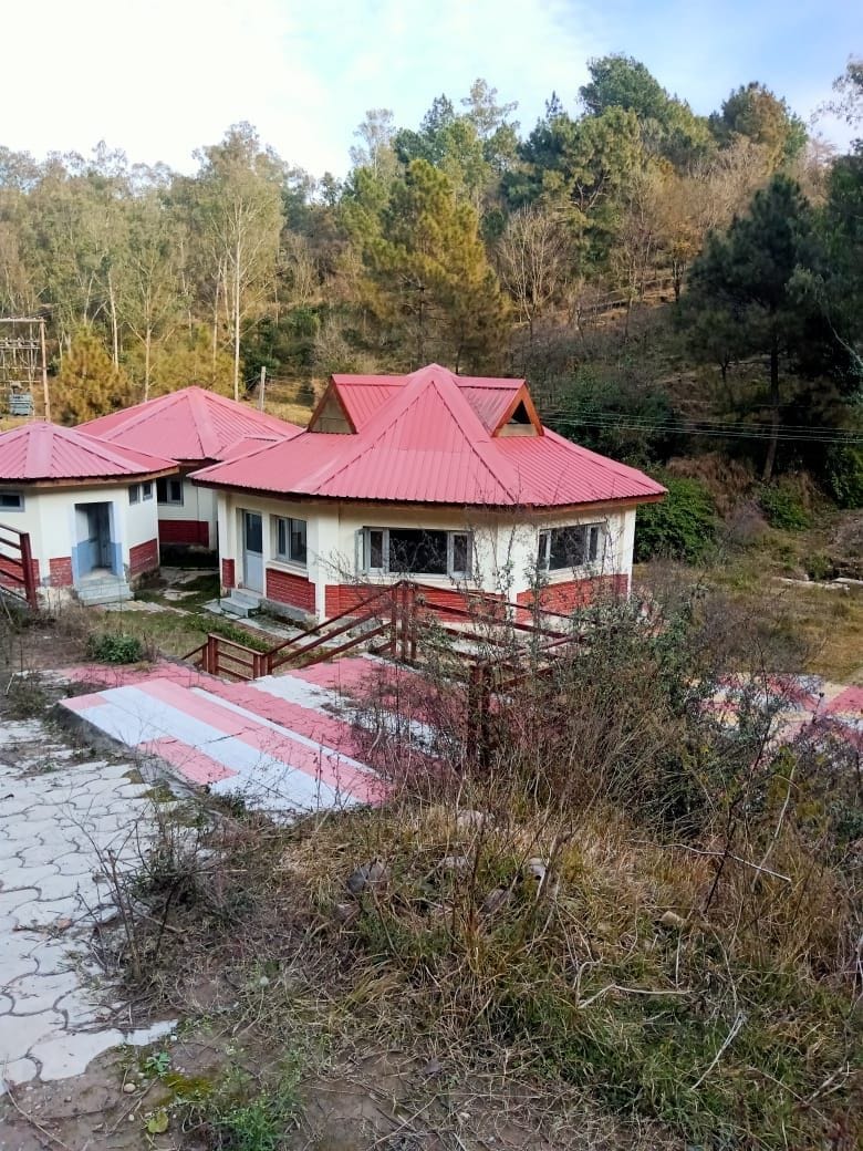 govt cafay in bad condition