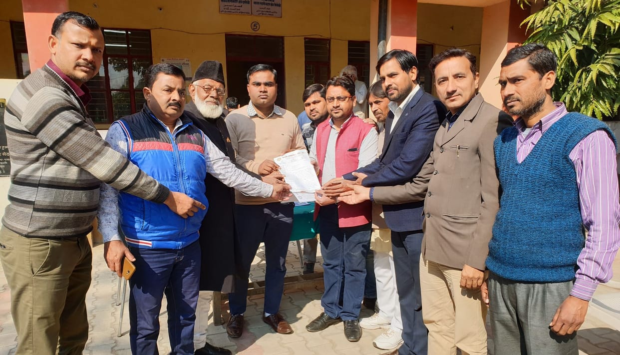 Traders expressed anger over the rising graph in the state