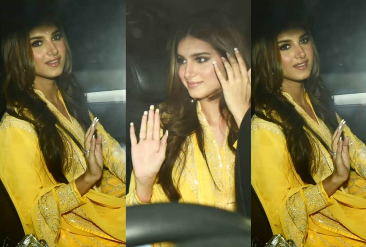 arman jain pre wedding celebration karisma kapoor tara sutaria to kiara advani looking stunning