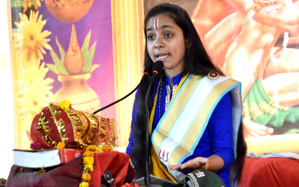 Women on the path of devotion, the craze of becoming a fast-growing story Vyas