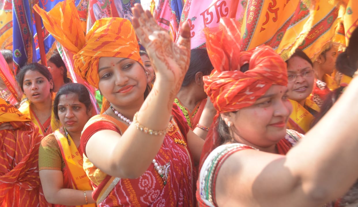 Shyam Prabhu's grand trail Shobha Yatra