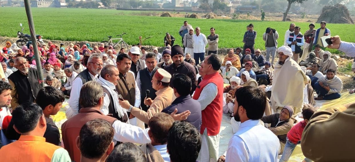 Farmer's four underpass  on NH-334 biapass, MP don't saying , Farmer s protest.