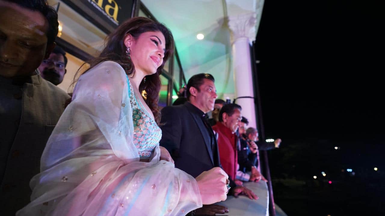 Salman Khan and Jacqueline Fernandez announced IIFA Awards 2020 date in bhopal