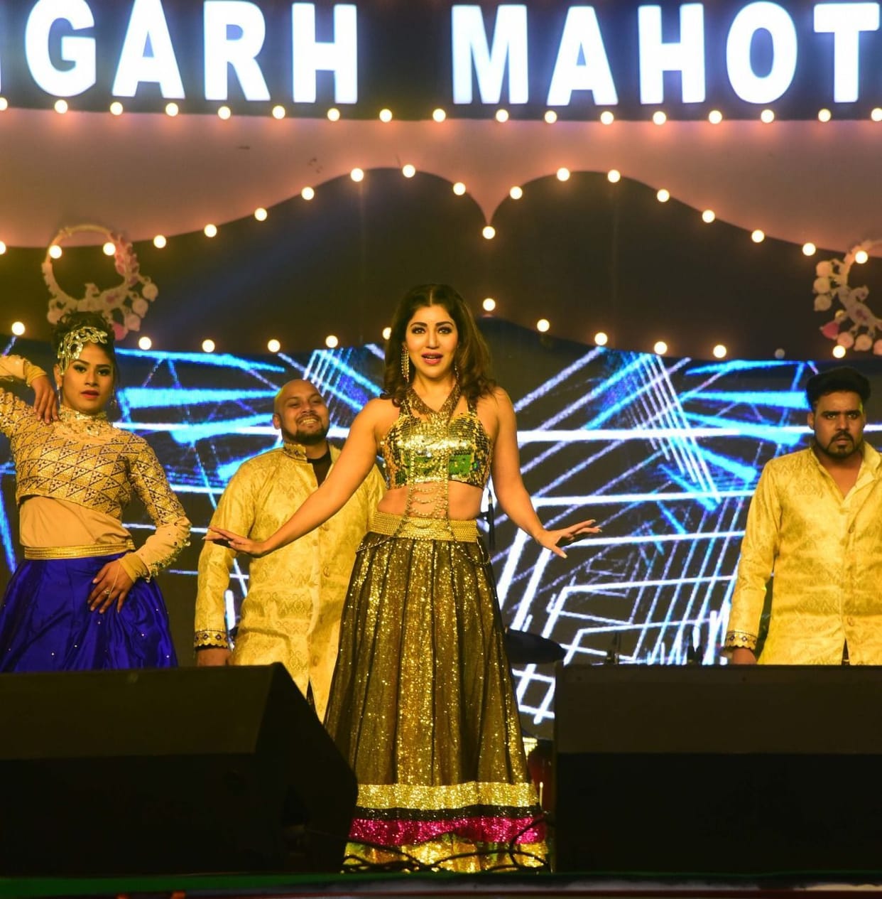 Gurmeet Chaudhari in Aligarh