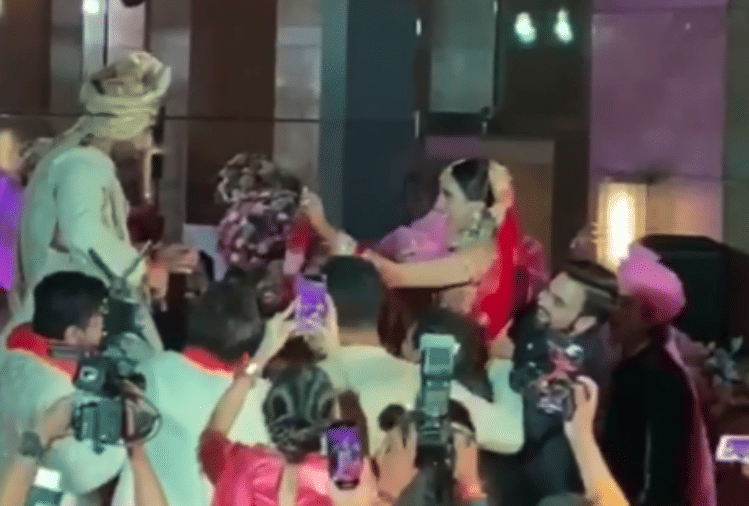 Armaan Jain Wedding attend ambani to bachchan family inside pictures