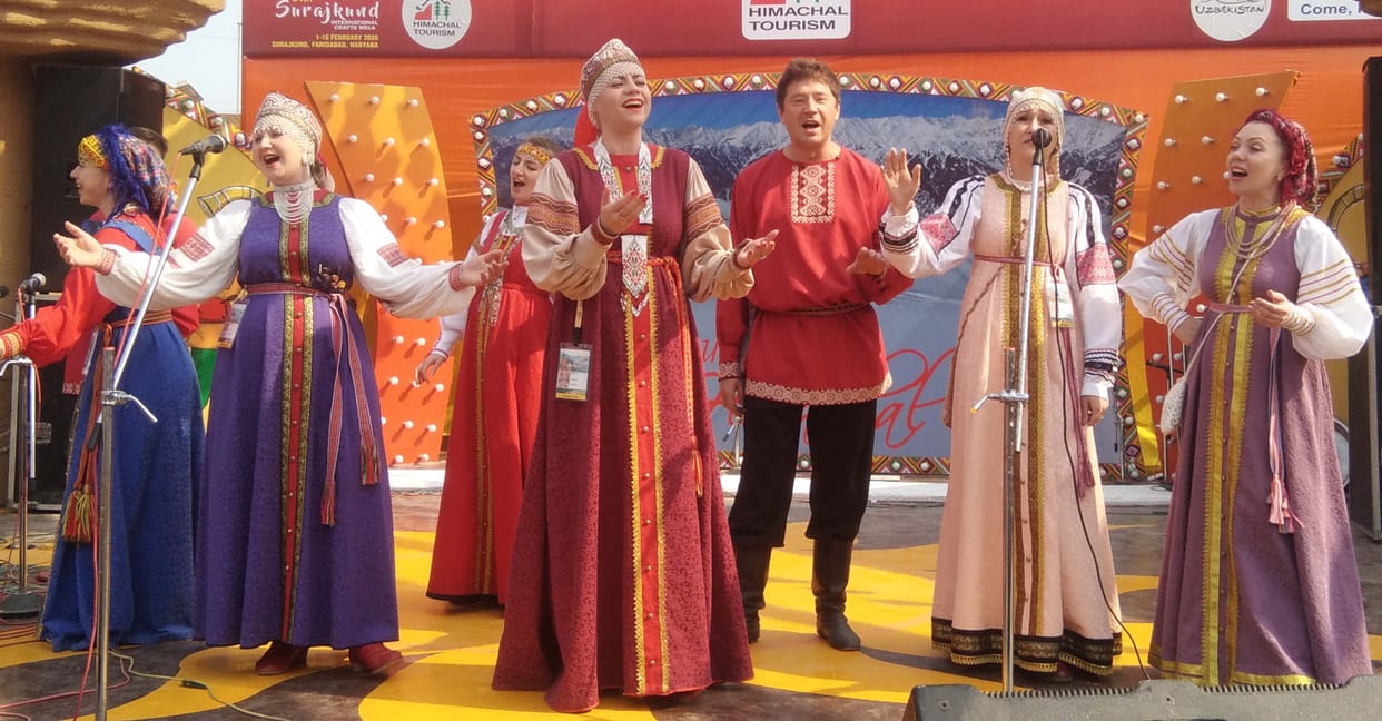 surajkund mela, chaupal was buzzing all day long through dance drama