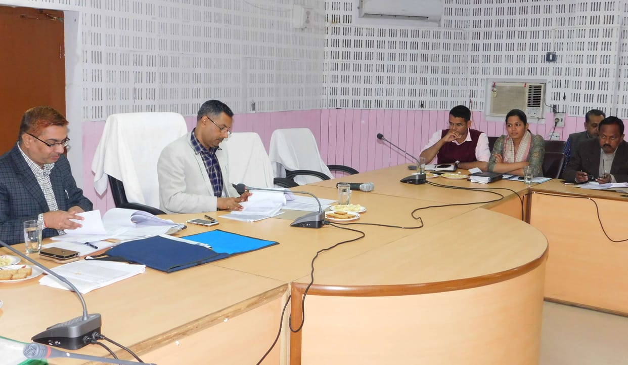 DM expressed displeasure over poor progress of housing scheme