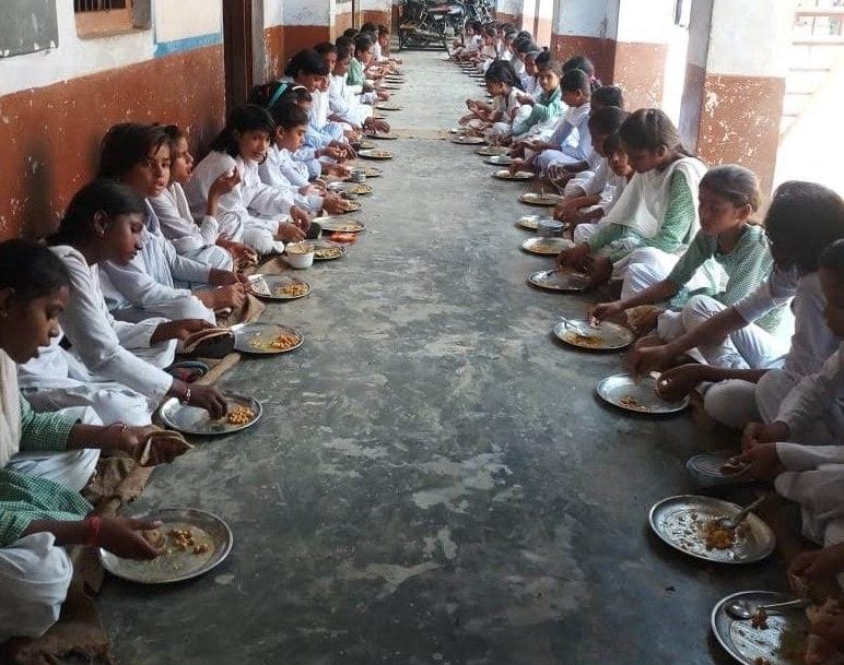 children, meal, bajra