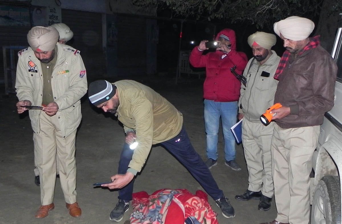 A yougn man who came frome Lehragaga to Bhoona for  mother's medicine shoot dead